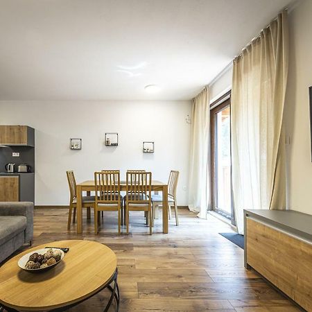 Apartmanovy Dom Poludnica - Chopok Juh Tale Buitenkant foto