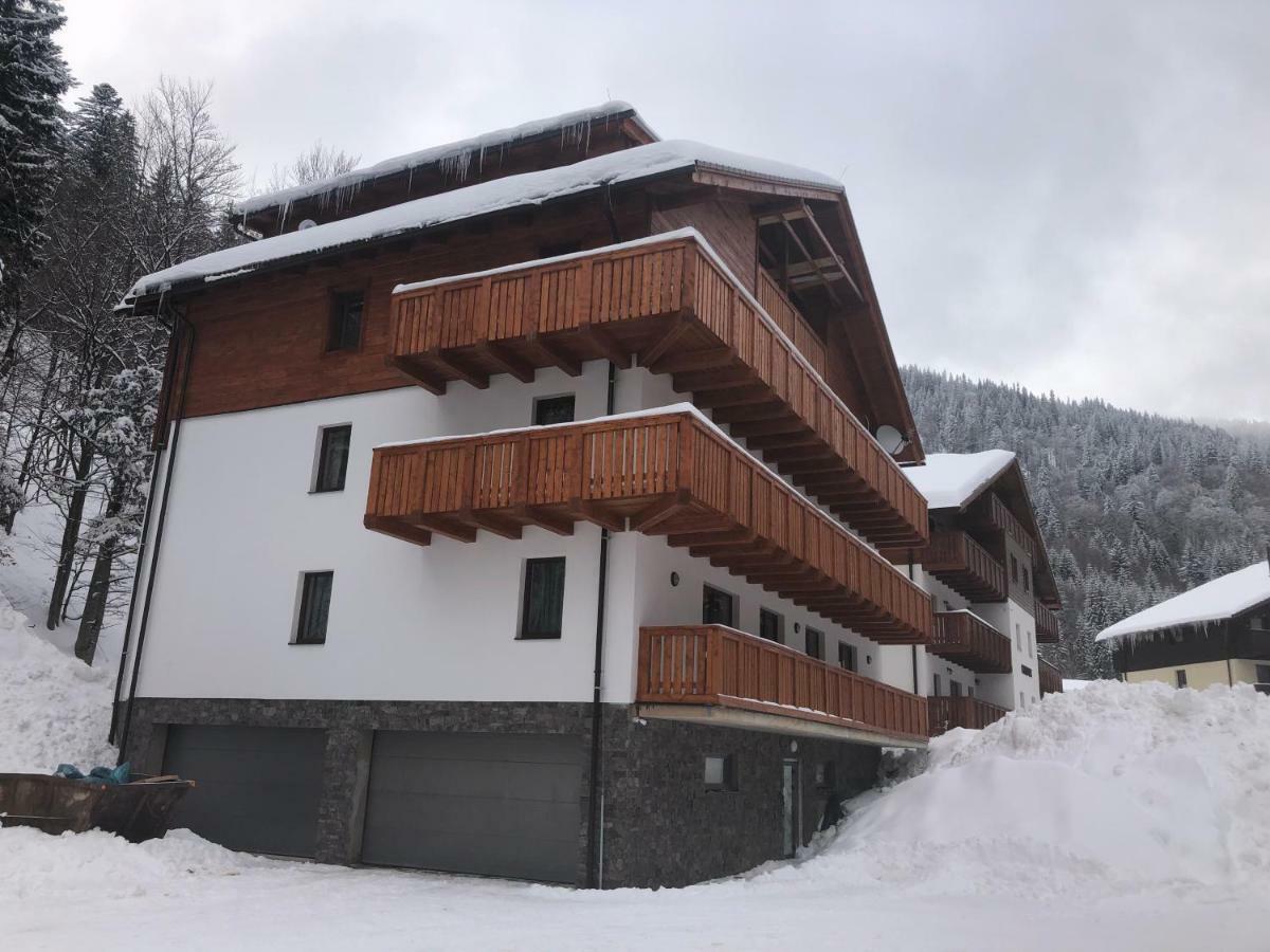Apartmanovy Dom Poludnica - Chopok Juh Tale Buitenkant foto