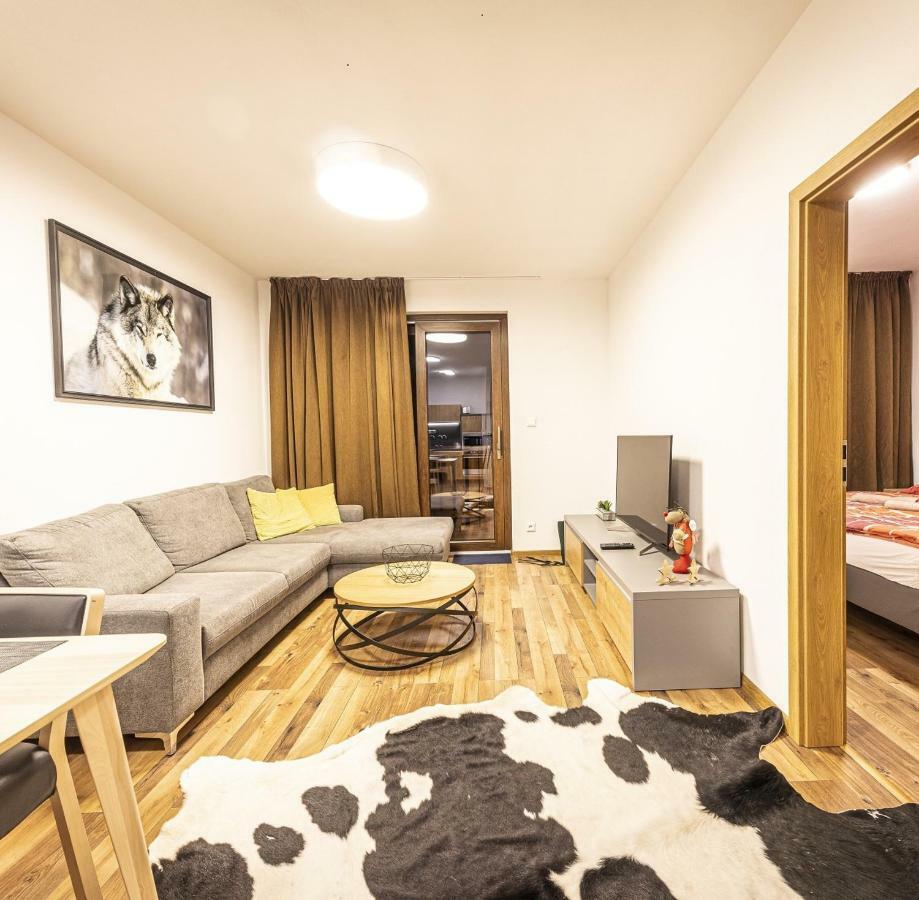 Apartmanovy Dom Poludnica - Chopok Juh Tale Buitenkant foto