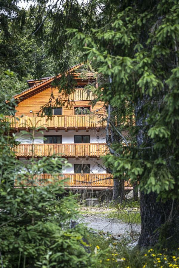 Apartmanovy Dom Poludnica - Chopok Juh Tale Buitenkant foto