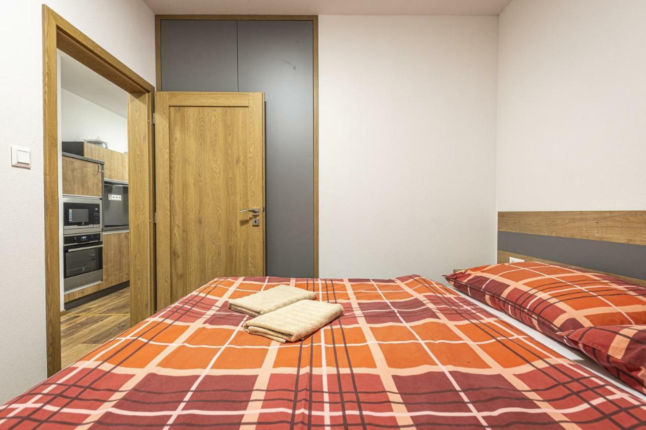 Apartmanovy Dom Poludnica - Chopok Juh Tale Buitenkant foto