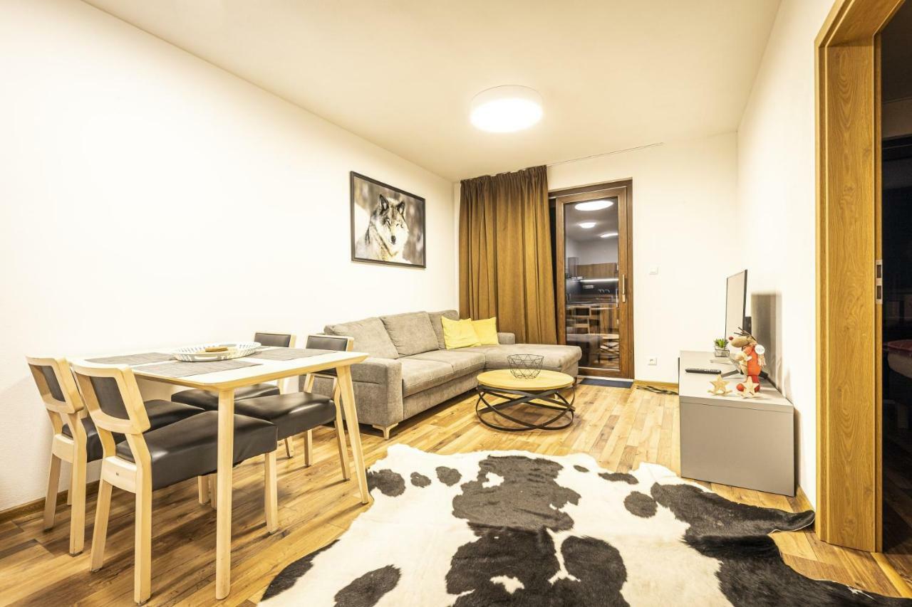 Apartmanovy Dom Poludnica - Chopok Juh Tale Buitenkant foto