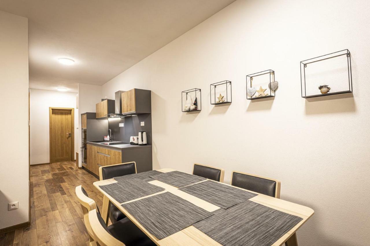 Apartmanovy Dom Poludnica - Chopok Juh Tale Buitenkant foto