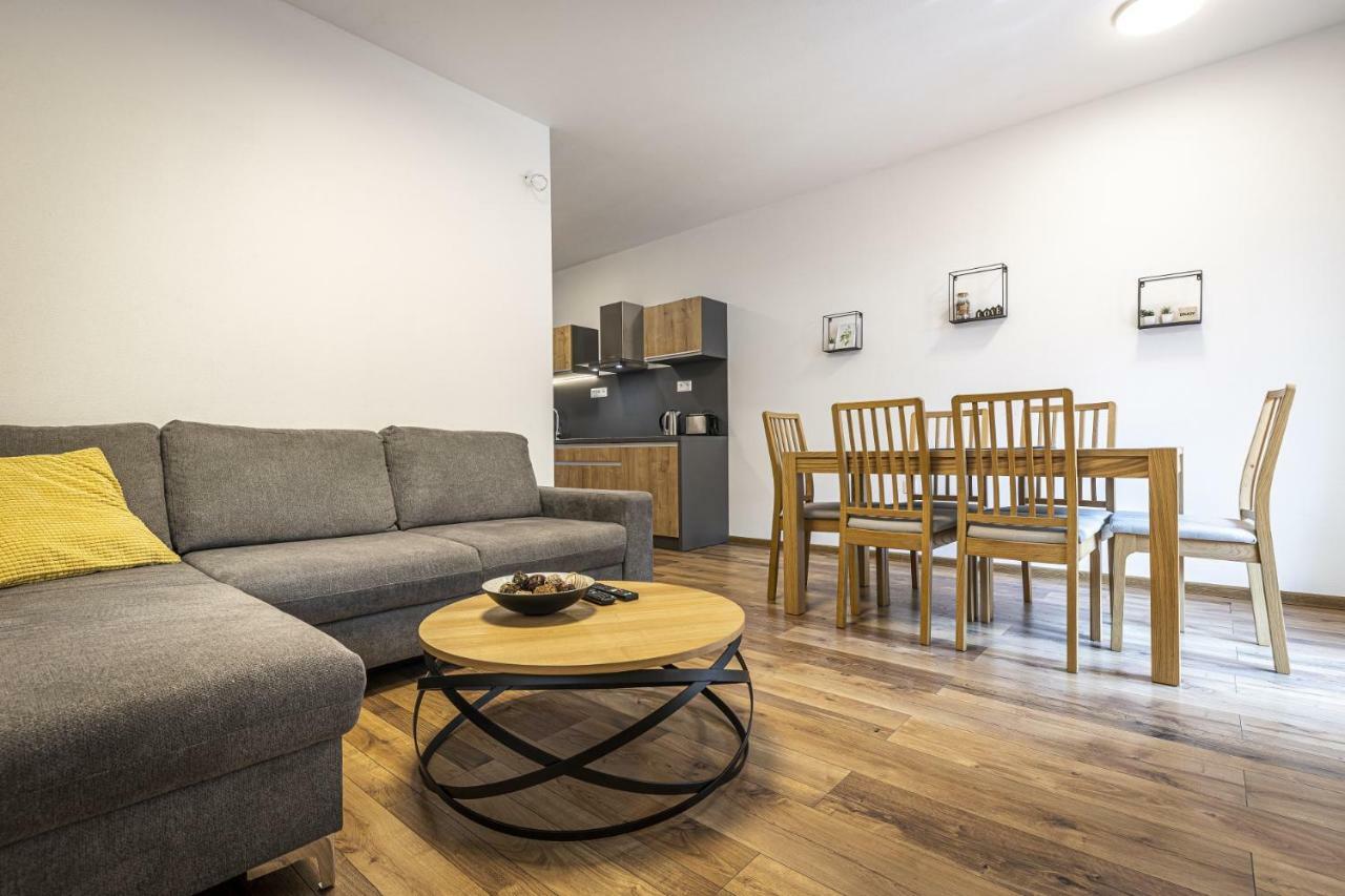 Apartmanovy Dom Poludnica - Chopok Juh Tale Buitenkant foto