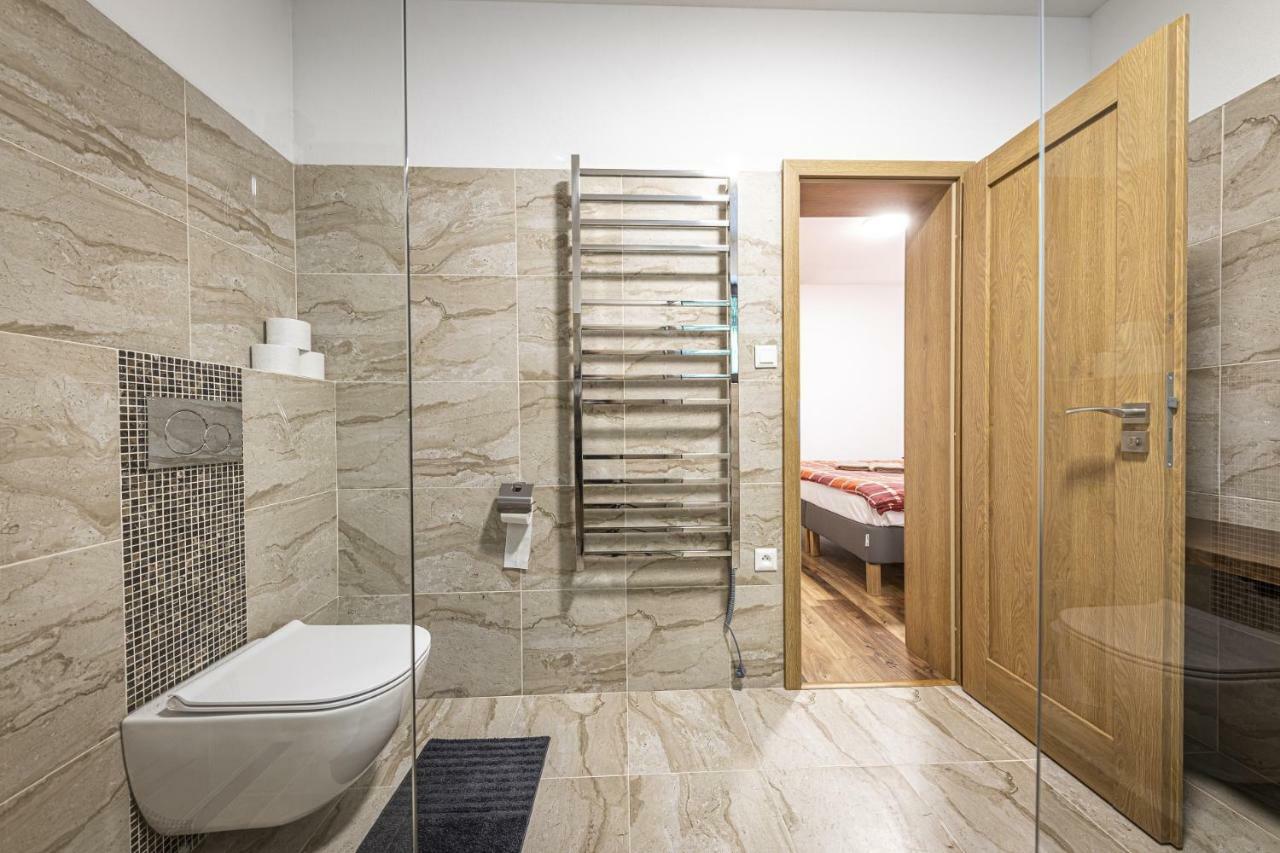 Apartmanovy Dom Poludnica - Chopok Juh Tale Buitenkant foto